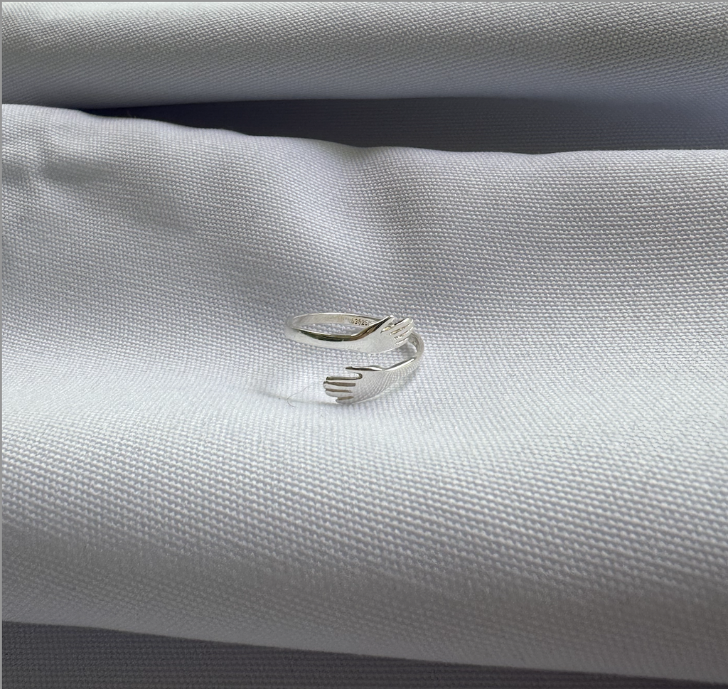 Anillo Ajustable Abrazo